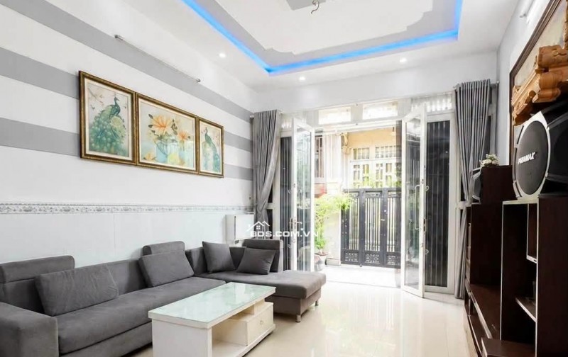 BÁN NHÀ 4 Tầng CHÍNH CHỦ, DTSD 200m, TRƯƠNG ĐÌNH HỘI P16Q8, CHỈ CÓ 5ty200